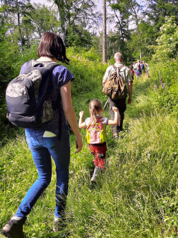 Dem Förster über die Schulter geschaut - Wanderung mit Kindern durch den Wald