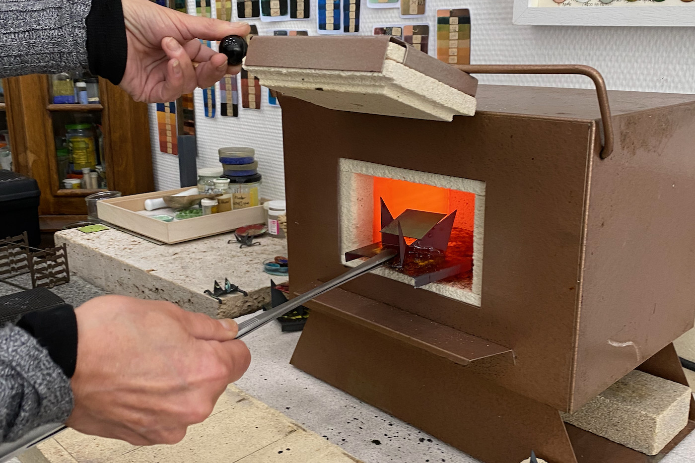 EMAILLE-WORKSHOP mit Nora Kovats